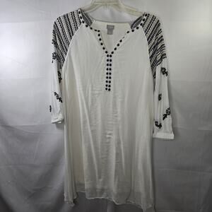 Chico's White Embroidered Gauzy Lined Shift Dress Size 0 / 4